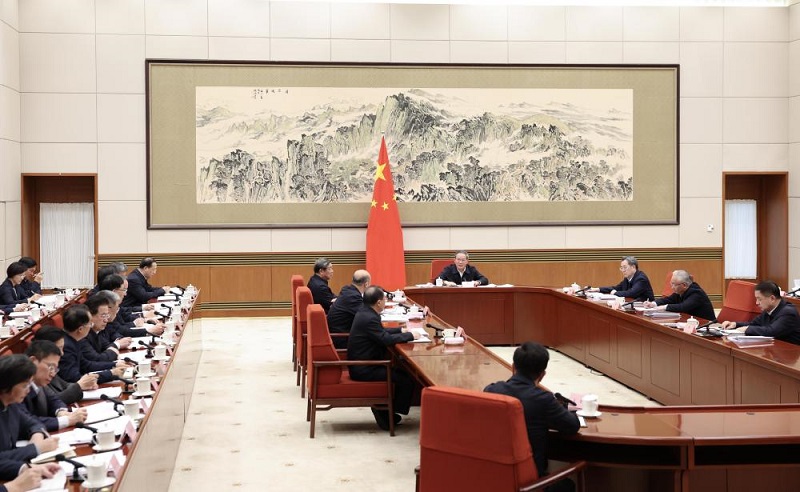 <a href="./xwzx/xwdt/202602/t20260209_750152.html">李强主持召开国务院第十次全体会议 讨论政府工作报告稿和“十五五”规划纲要草案稿</a>